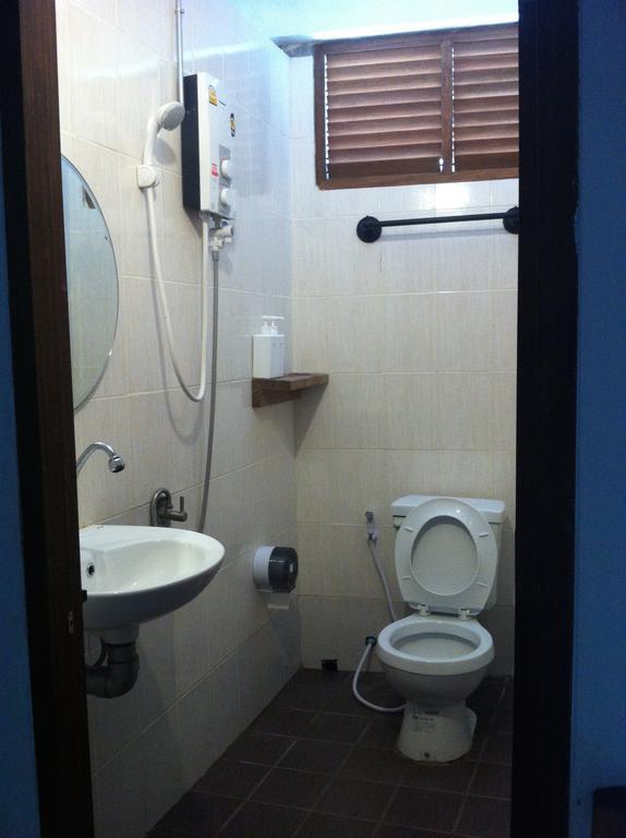 The Street Hostel Bangkok Rum bild