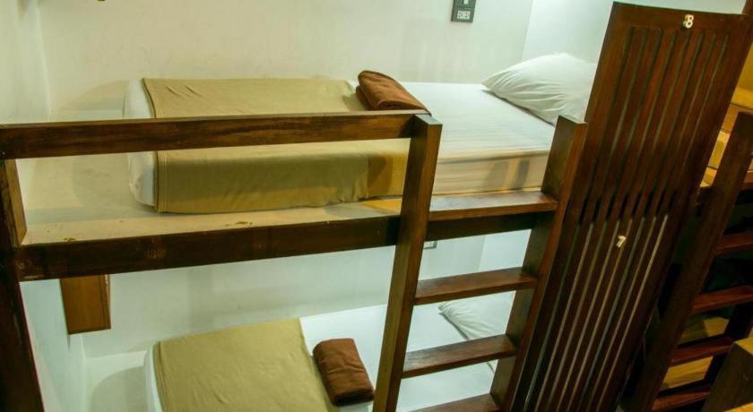 The Street Hostel Bangkok Exteriör bild